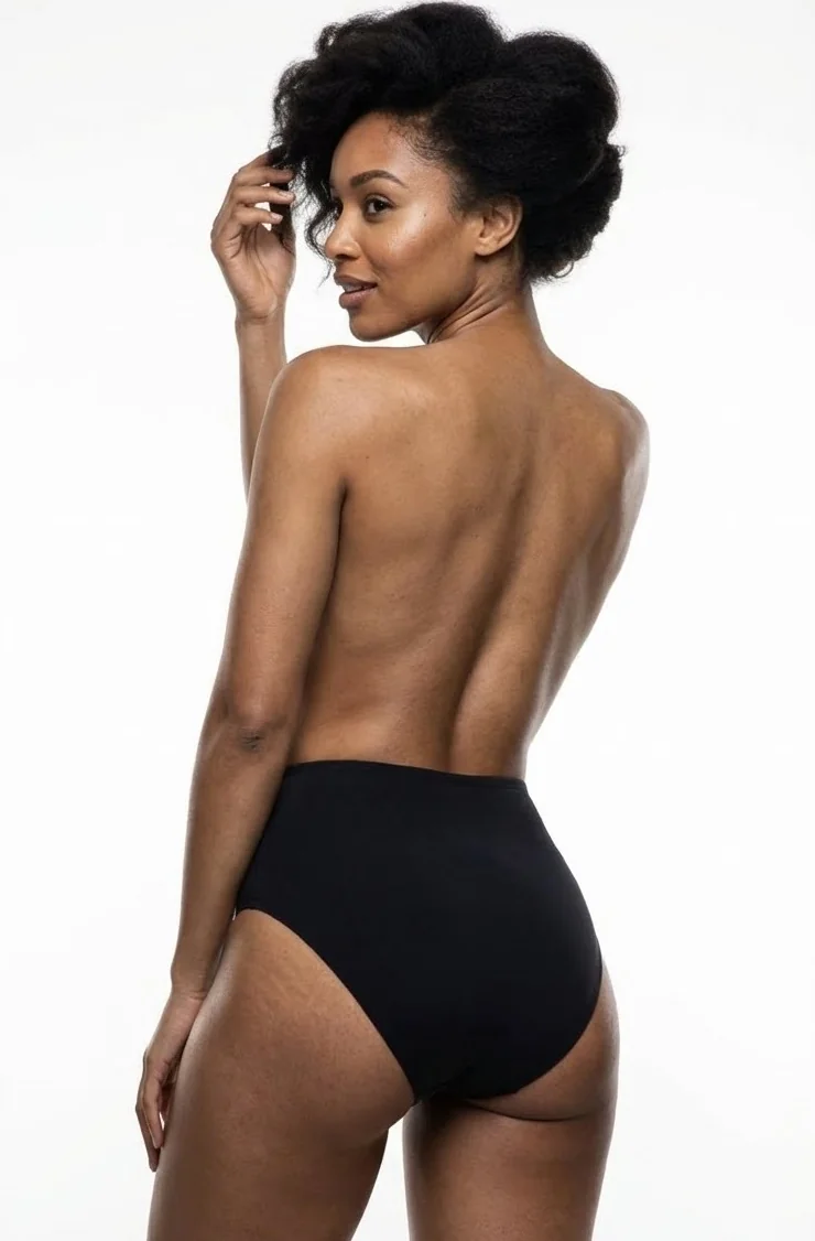 LunaIntim İz Yapmayan Siyah Lazer Kesim Külot Yüksek Bel (Bato) Dikişsiz Model - Lazer Kesim Detay